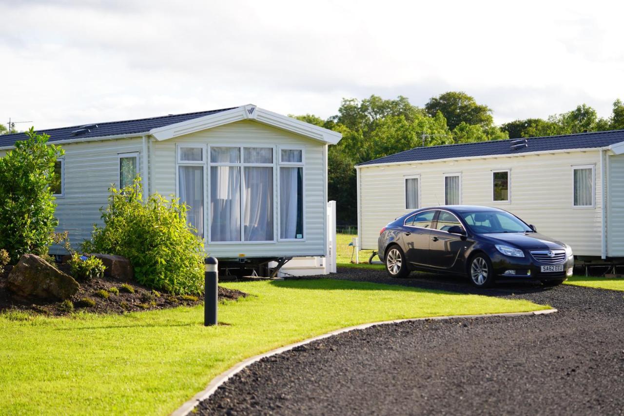 Linwater Holiday Park Villa Newbridge  ภายนอก รูปภาพ