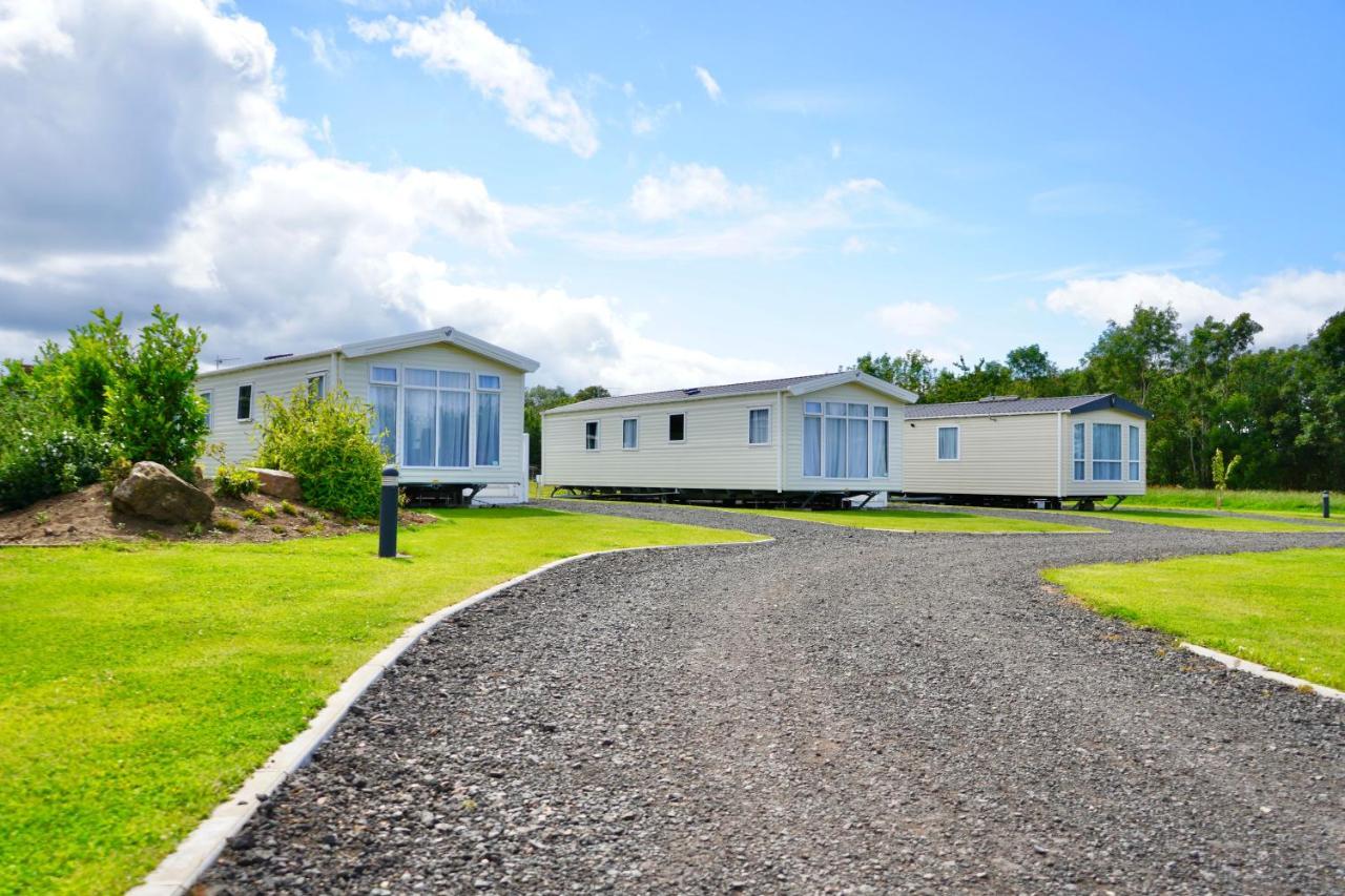 Linwater Holiday Park Villa Newbridge  ภายนอก รูปภาพ